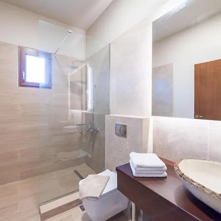 Luxury Suzana