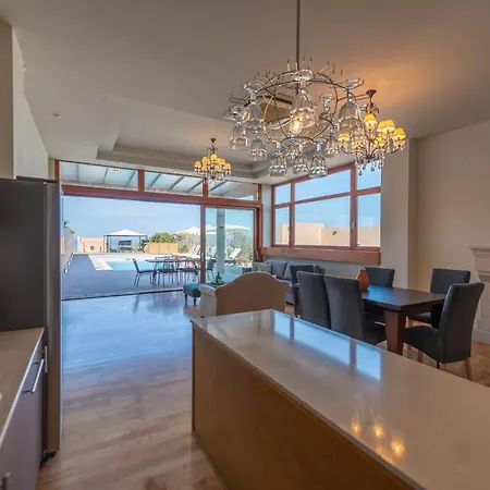Luxury Suzana Hersonissos (Crete)