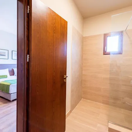 Luxury Suzana Villa *