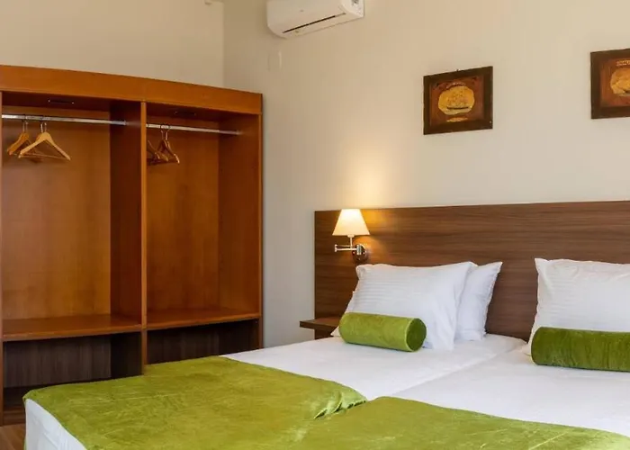 Luxury Suzana خيرسونِسوس